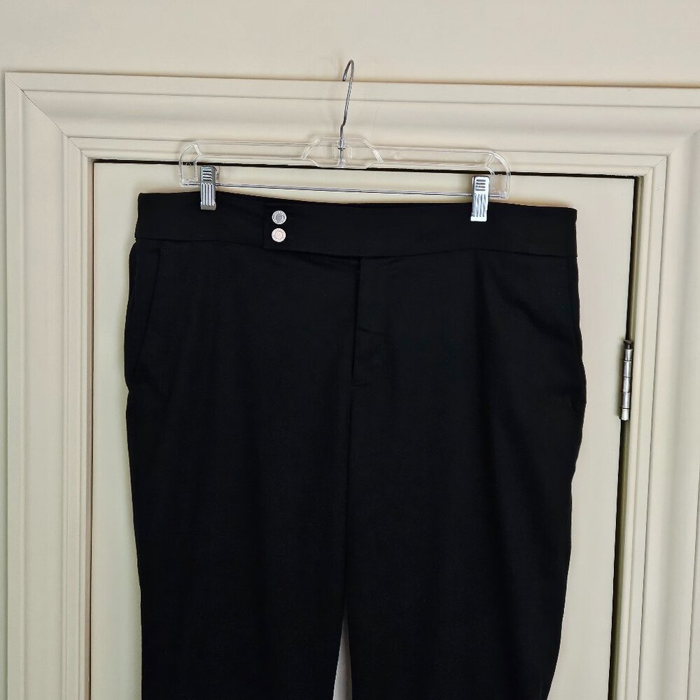 Chaps Black Capri Pants Size 14 Slimming Cotton - Picture 6 of 6